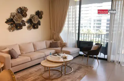 Living Room image for: Apartment - 2 Bedrooms - 2 Bathrooms for rent in Marassi Al Bahrain - Diyar Al Muharraq - Muharraq Governorate, Image 1