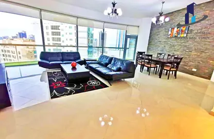 Apartment - 2 Bedrooms - 2 Bathrooms for rent in Sanabis - Manama - Capital Governorate