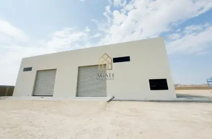 مستودع - استوديو - 1 حمام للايجار في عسكر - المحافظة الجنوبية