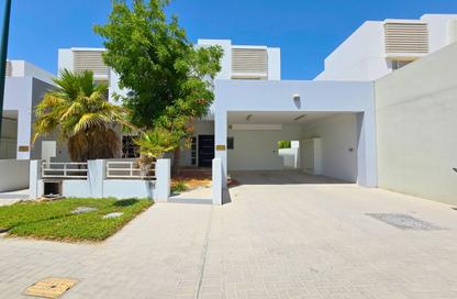 Villa - 2 Bedrooms - 4 Bathrooms for rent in Riffa Views - Riffa - Southern Governorate