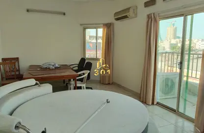 شقة - 2 غرف نوم - 2 حمامات للايجار في القفول - المنامة - محافظة العاصمة