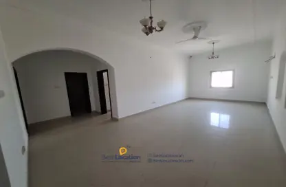 Apartment - 2 Bedrooms - 2 Bathrooms for rent in Salmaniya - Manama - Capital Governorate