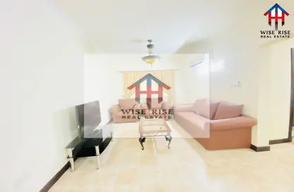 Apartment - 2 Bedrooms - 2 Bathrooms for rent in Mahooz - Manama - Capital Governorate