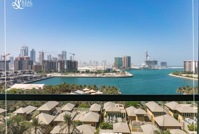 989239 - Property Image 2