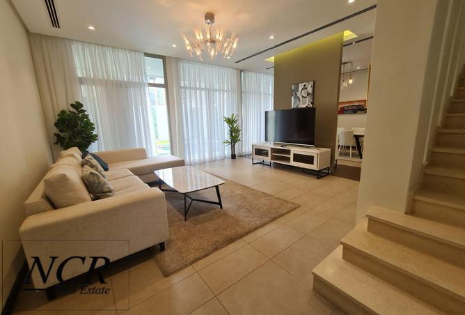 951283 - Property Image 2