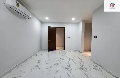 Apartment - 2 Bedrooms - 3 Bathrooms for rent in Hidd - Muharraq Governorate