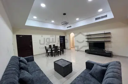 شقة - 2 غرف نوم - 2 حمامات للايجار في السنابس - المنامة - محافظة العاصمة