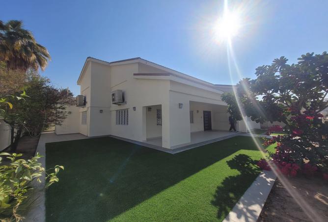 983129 - Property Main Image