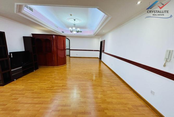 979949 - Property Image 3