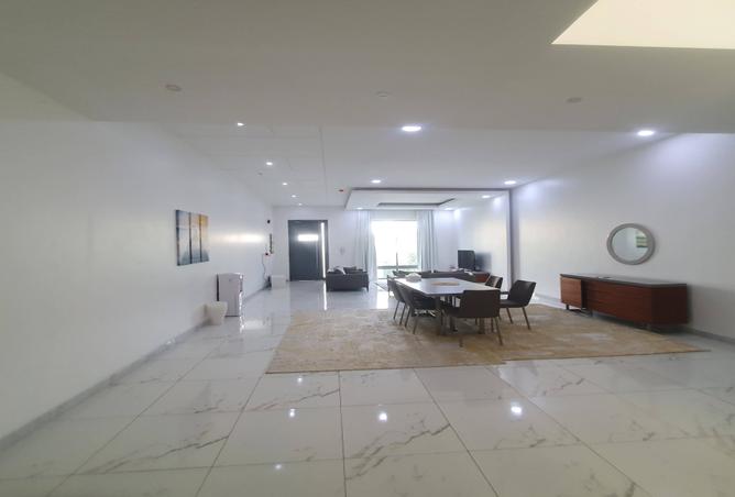 986942 - Property Image 2