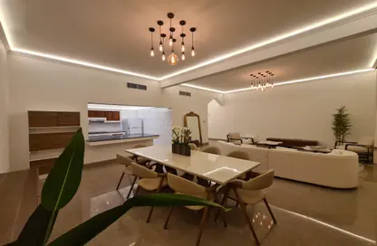 Living / Dining Room image for: Villa - 4 Bedrooms - 4 Bathrooms for rent in Janabiya - Northern Governorate, Image 1