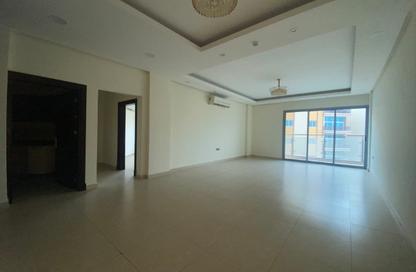 Apartment - 3 Bedrooms - 2 Bathrooms for rent in Hidd - Muharraq Governorate