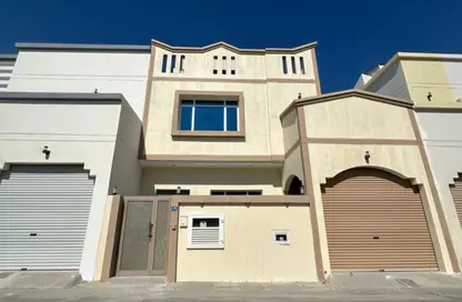 Villa - 4 Bedrooms - 5 Bathrooms for sale in Riffa - Southern Governorate