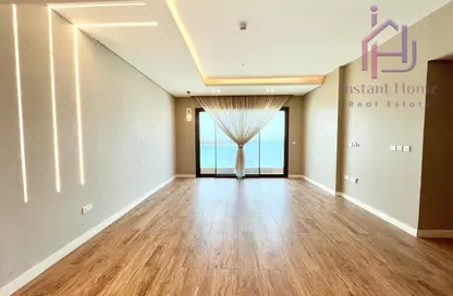Apartment - 2 Bedrooms - 2 Bathrooms for rent in Hidd - Muharraq Governorate