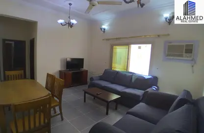 Apartment - 2 Bedrooms - 2 Bathrooms for rent in Mahooz - Manama - Capital Governorate