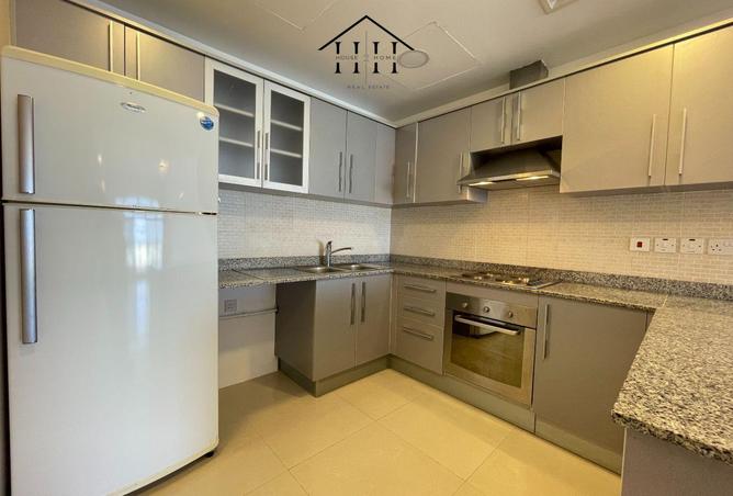 989272 - Property Image 2