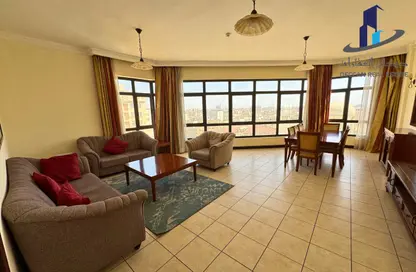 Apartment - 2 Bedrooms - 3 Bathrooms for rent in Exhibition Road - Hoora - Capital Governorate