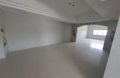 Office Space - Studio - 2 Bathrooms for rent in Busaiteen - Muharraq Governorate