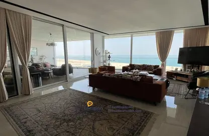 Apartment - 2 Bedrooms - 3 Bathrooms for sale in Seef - Capital Governorate