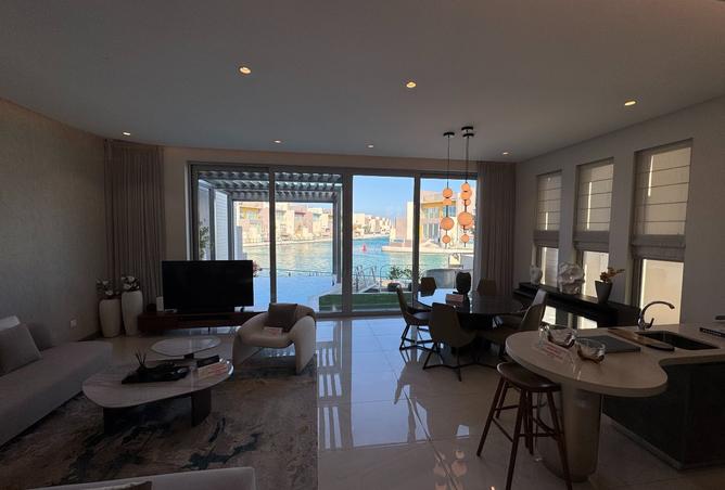 967509 - Property Image 3