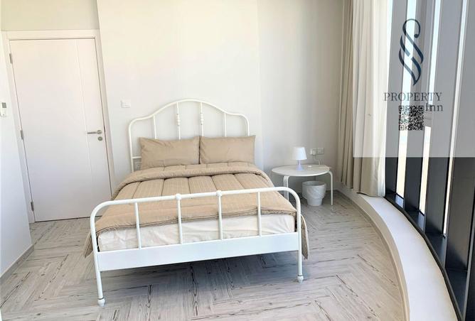 960244 - Property Image 3
