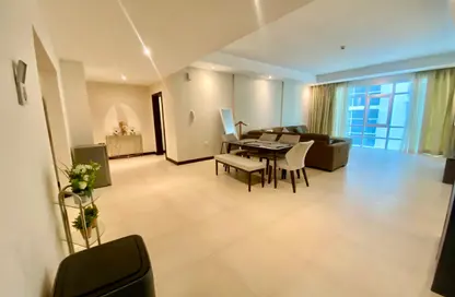 Apartment - 2 Bedrooms - 2 Bathrooms for rent in Al Juffair - Capital Governorate