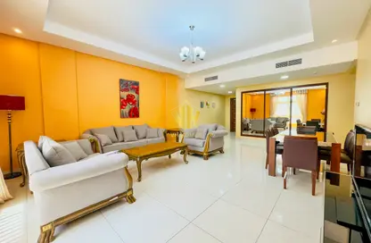 Apartment - 2 Bedrooms - 3 Bathrooms for rent in Zinj - Manama - Capital Governorate
