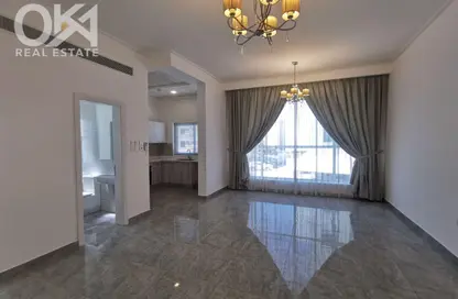 Apartment - 2 Bedrooms - 2 Bathrooms for rent in Janabiya - Northern Governorate