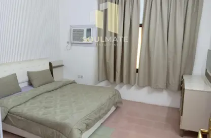 Apartment - 2 Bedrooms - 2 Bathrooms for rent in Mahooz - Manama - Capital Governorate