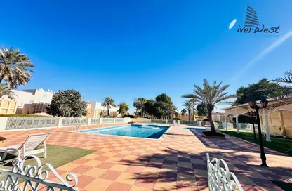 Villa - 4 Bedrooms - 3 Bathrooms for rent in Saar - Northern Governorate