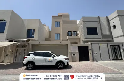 Villa - 3 Bedrooms - 5 Bathrooms for sale in Busaiteen - Muharraq Governorate