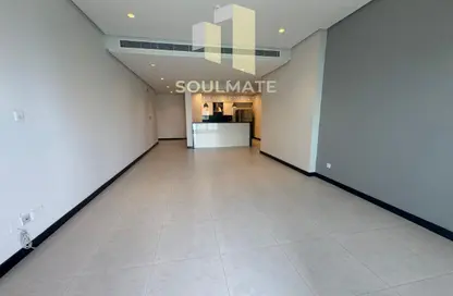 Apartment - 3 Bedrooms - 4 Bathrooms for rent in Reef Island - Capital Governorate