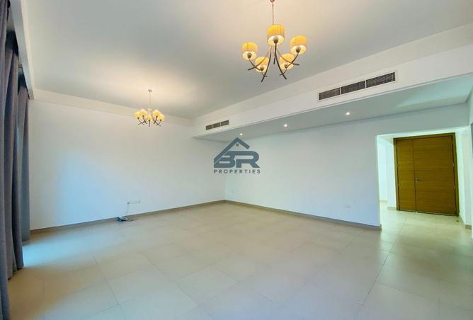 961500 - Property Image 3