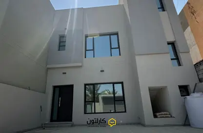 Villa - 4 Bedrooms - 5 Bathrooms for sale in Malkiyah - Northern Governorate