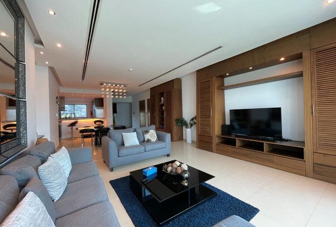 960772 - Property Image 2