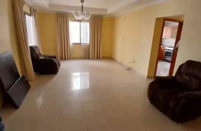 Villa - 2 Bedrooms - 3 Bathrooms for rent in Al Juffair - Capital Governorate