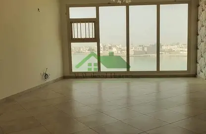 Apartment - 2 Bedrooms - 2 Bathrooms for rent in Hidd - Muharraq Governorate