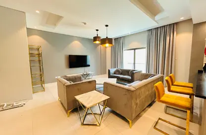 Apartment - 2 Bedrooms - 4 Bathrooms for rent in Hidd - Muharraq Governorate