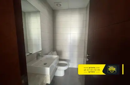 Bathroom image for: Apartment - 3 Bedrooms - 3 Bathrooms for sale in Janabiya - Northern Governorate, Image 1