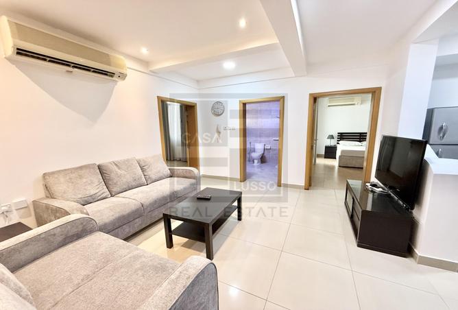 952465 - Property Image 2