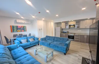 شقة - 2 غرف نوم - 3 حمامات للايجار في الجنبية - المحافظة الشمالية