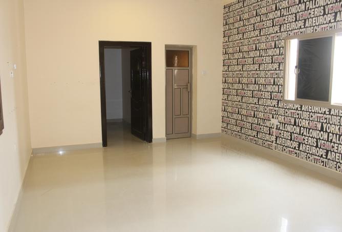 979594 - Property Image 2