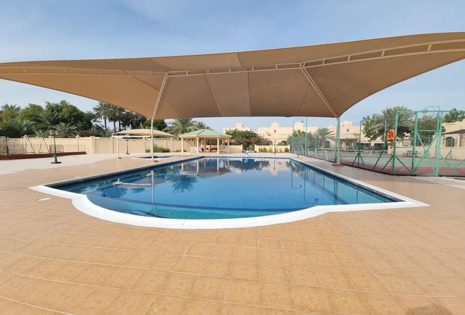 984035 - Property Image 2