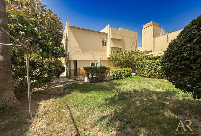 950051 - Property Image 2