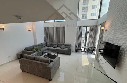 Apartment - 3 Bedrooms - 4 Bathrooms for sale in Al Juffair - Capital Governorate