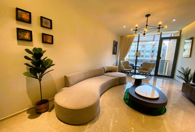 955932 - Property Image 3