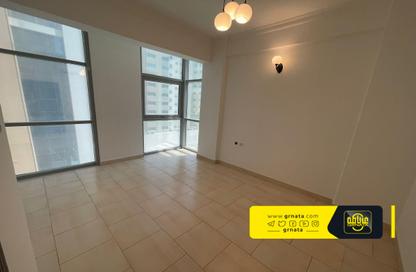 Apartment - 3 Bedrooms - 2 Bathrooms for sale in Busaiteen - Muharraq Governorate
