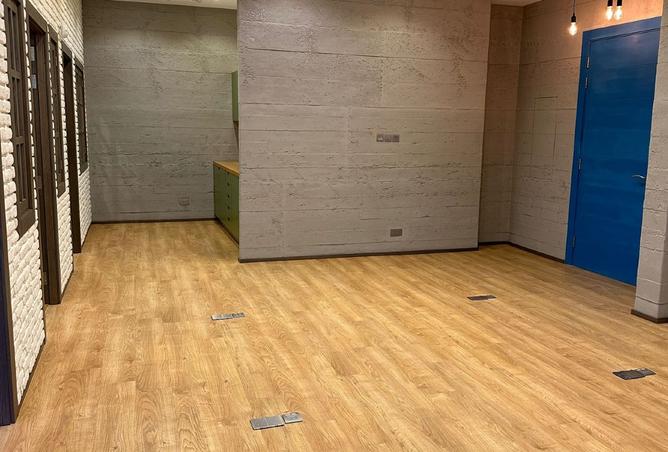 974376 - Property Image 3