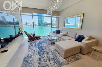 Apartment - 2 Bedrooms - 3 Bathrooms for rent in Reef Island - Capital Governorate