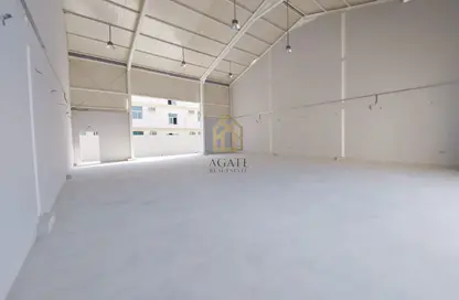 Warehouse - Studio - 1 Bathroom for rent in Tubli - Central Governorate